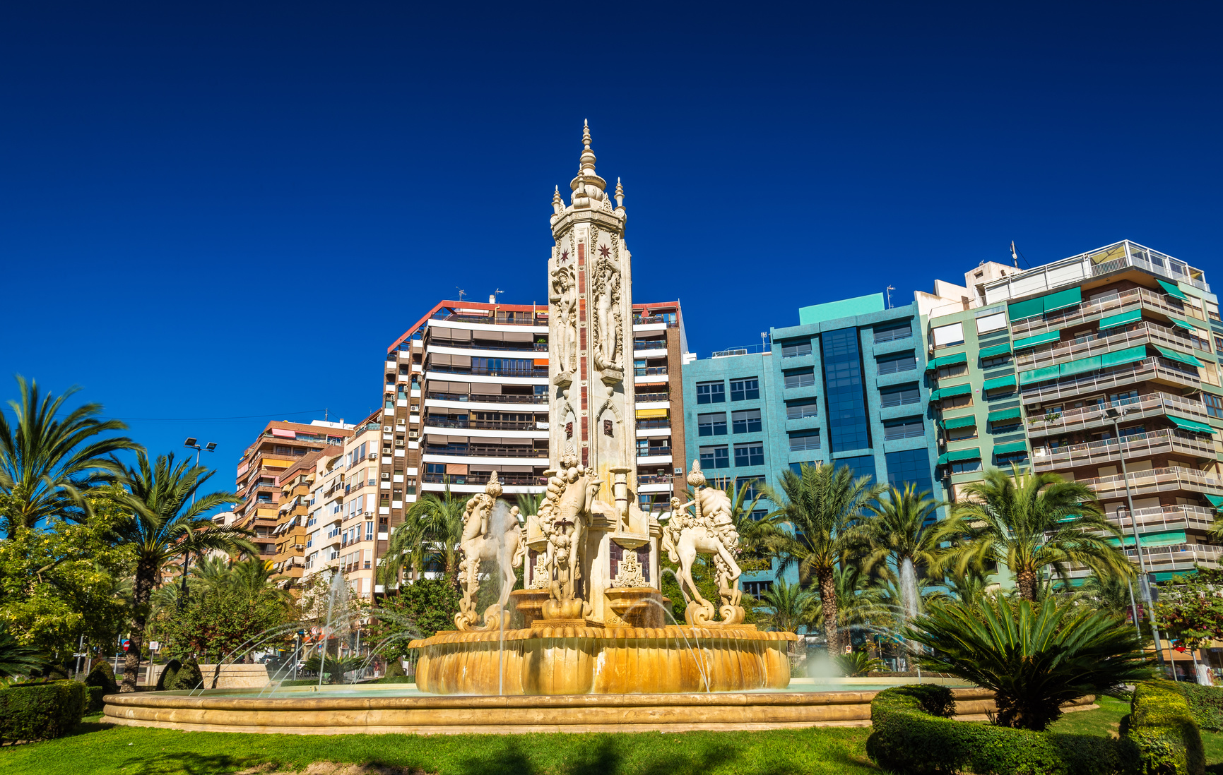 plaza luceros alicante